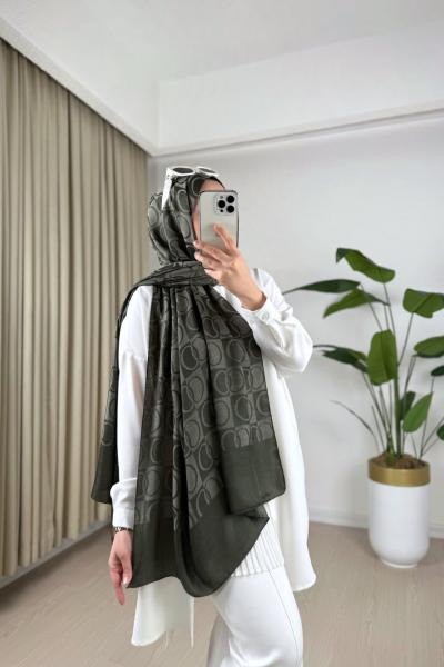 Almira Desen Şal Haki