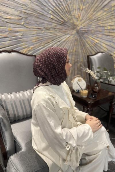 Kare Desen Eşarp Bordo
